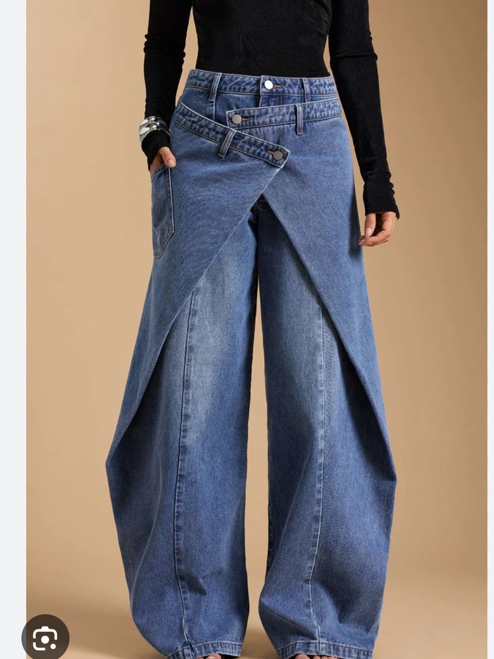 Commense Cross-Front Wide-Leg Denim Jeans.